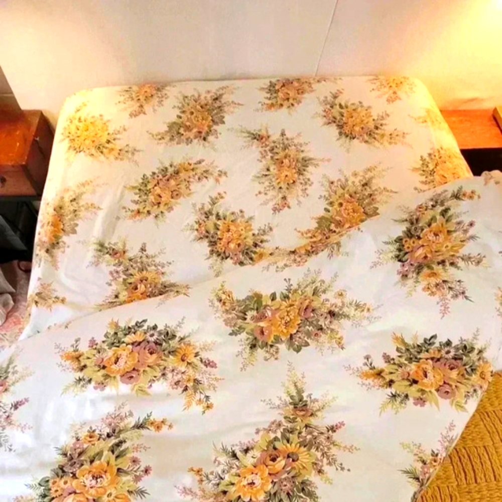VINTAGE Single/Twin sz Bedding Set. 3pc - Picture 5 of 12